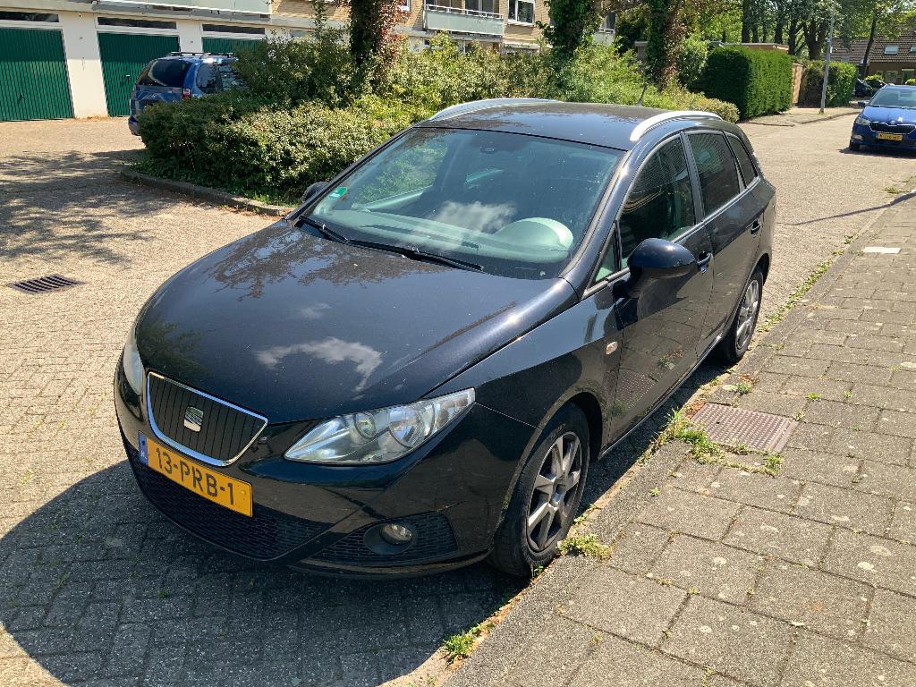 Seat Ibiza 1.2TDI 55KW Ecomotive ST 2011 Zwart, Auto's, Seat, Voorwielaandrijving, Euro 5, Stof, 74 pk