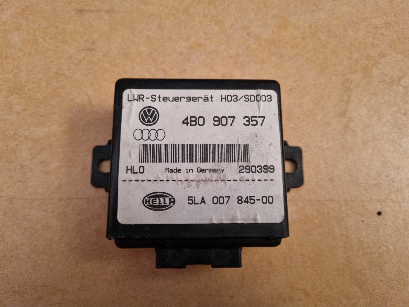 Audi S3/S4/S6 Xenon hoogteregelaar te koop!, Ophalen of Verzenden, Gebruikt, Audi