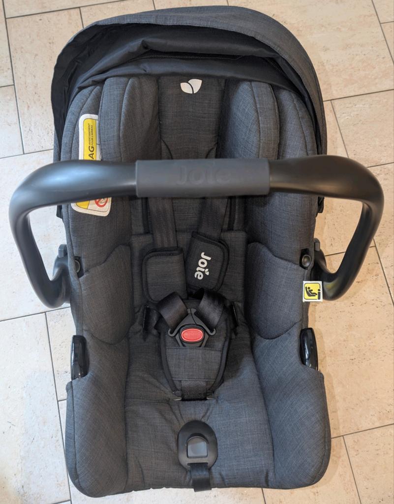 Mutsy Traveller: maxi cosi, reiswieg en wandelwagen, Ophalen of Verzenden, Zo goed als nieuw, Combiwagen, Mutsy