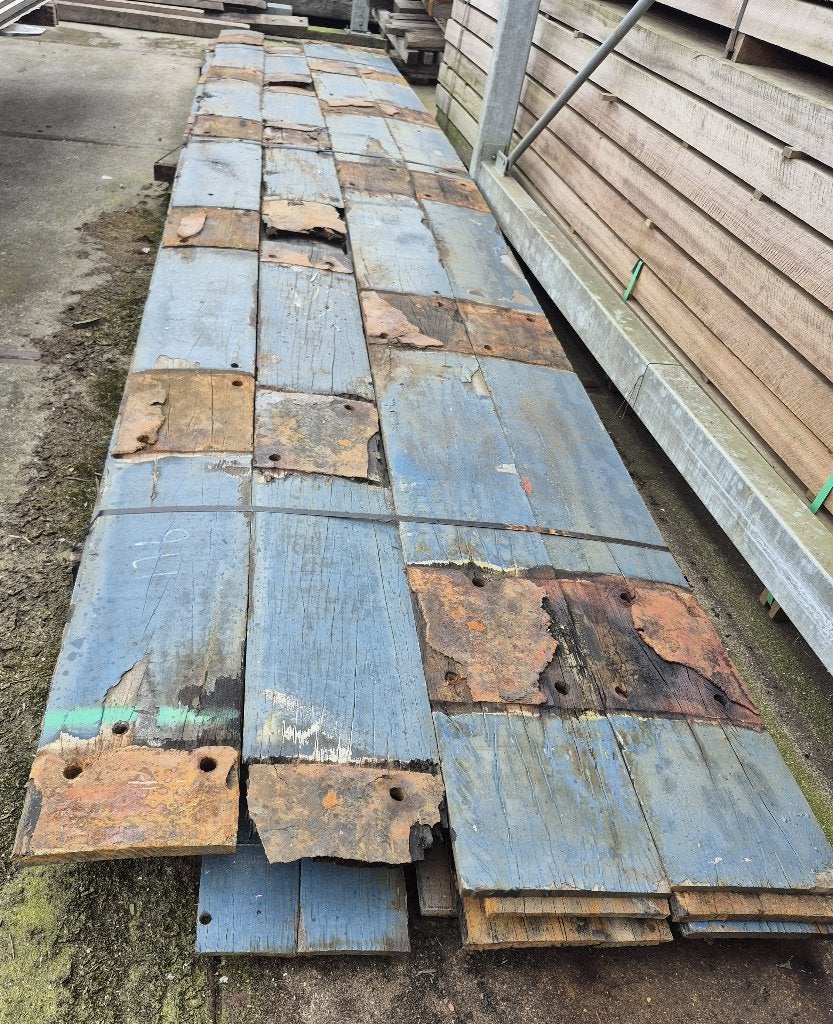 Blauw geverfde Hardhouten Azobé planken, Ophalen, Gebruikt, Minder dan 25 mm, Plank