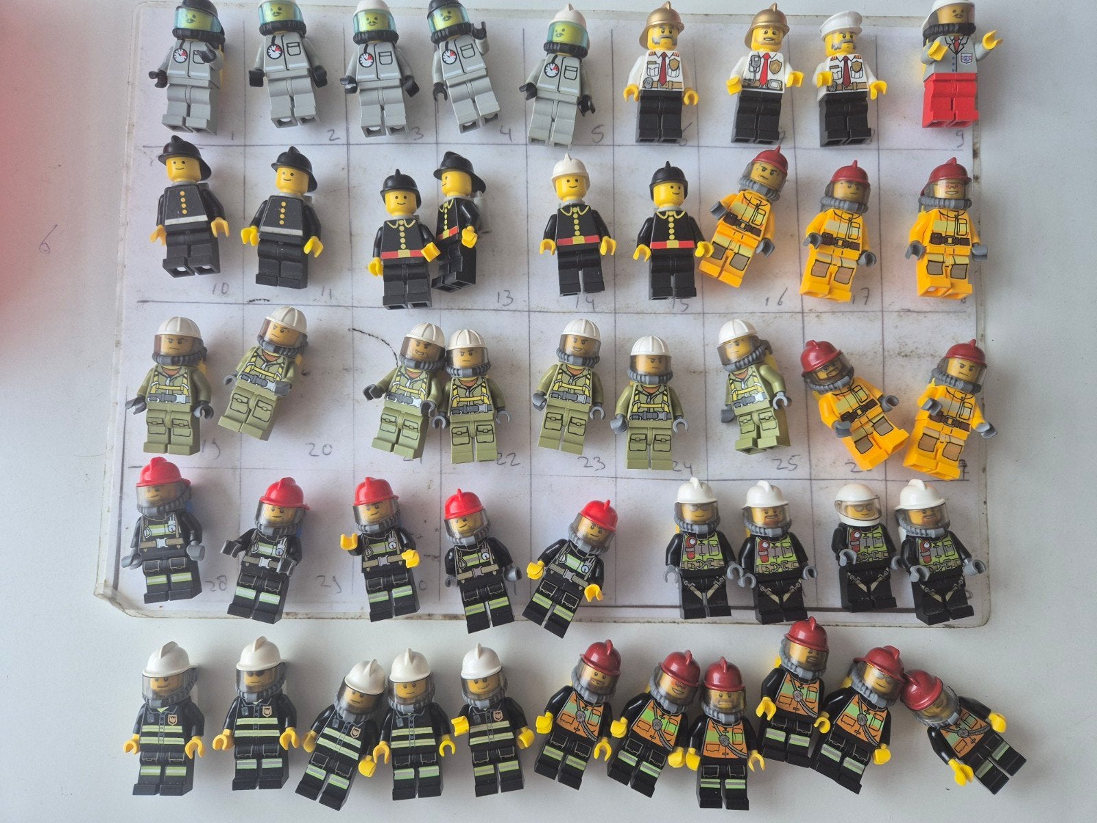 lego adv29 city vintage brandweer dino rood poppetjes, Ophalen of Verzenden, Nieuw