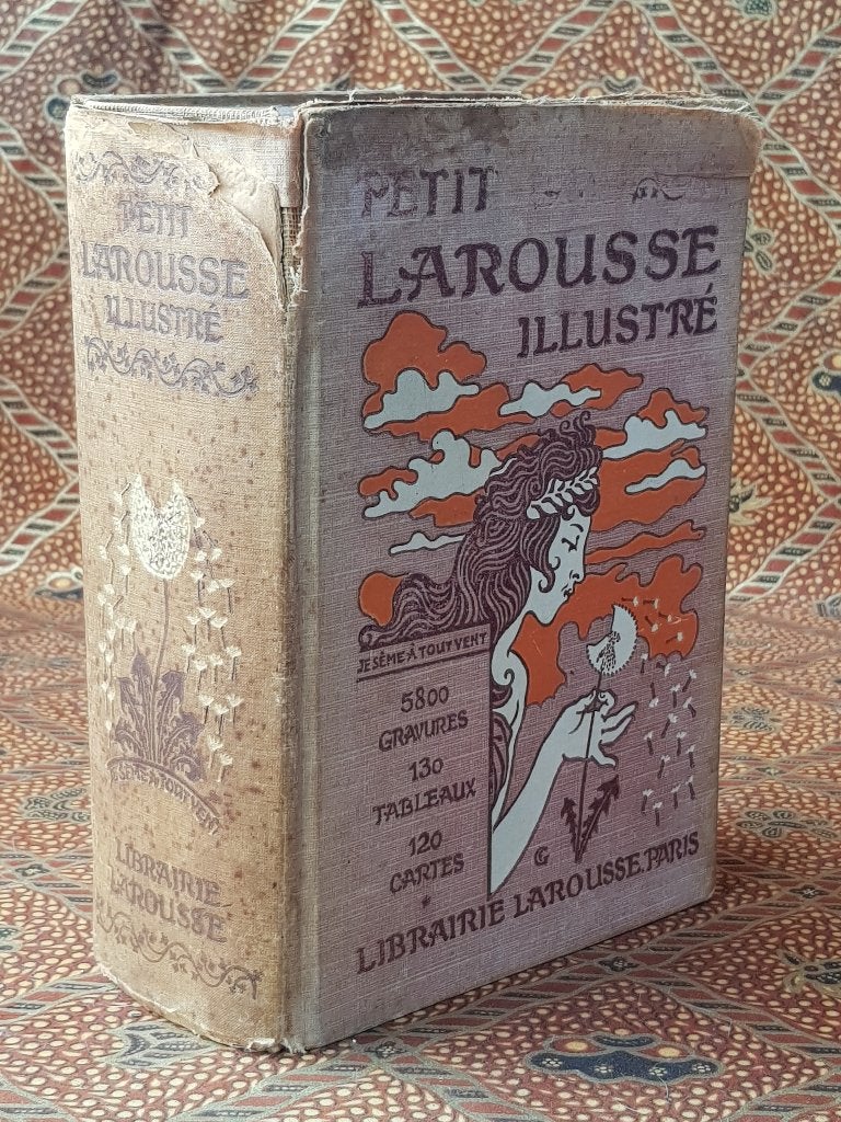 Petit Larousse illustre antiek boek uit Frankrijk uit 1906., Ophalen of Verzenden