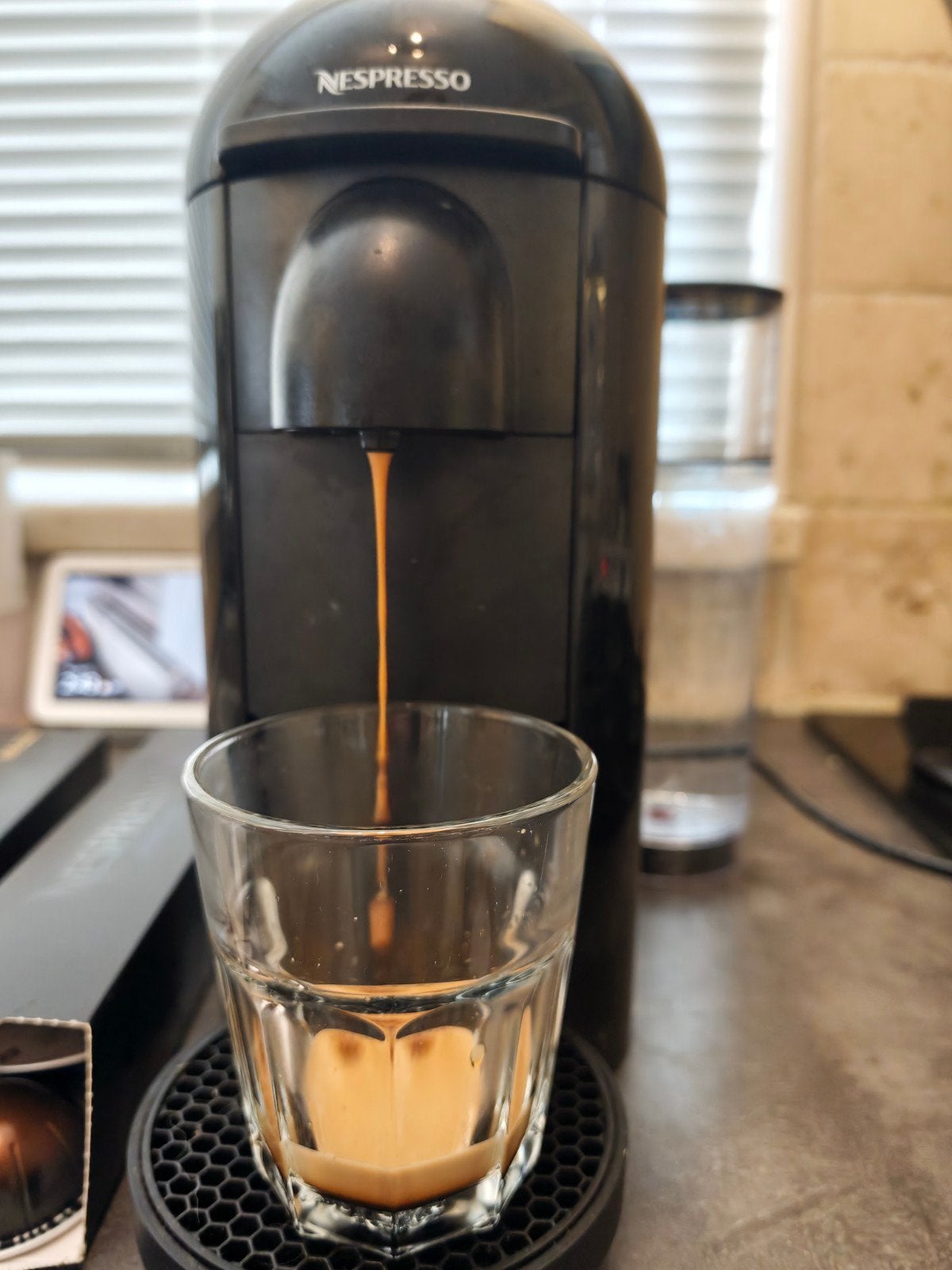 Nespresso Krups VertuoPlus (Zwart), Ophalen, Gebruikt, Espresso apparaat, 1 kopje