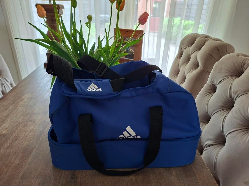 Adidas Voetbaltas - Blauw, Zeer Netjes, Sieraden, Tassen en Uiterlijk, Tassen | Sporttassen, Ophalen of Verzenden, Gebruikt, Unisex volwassen
