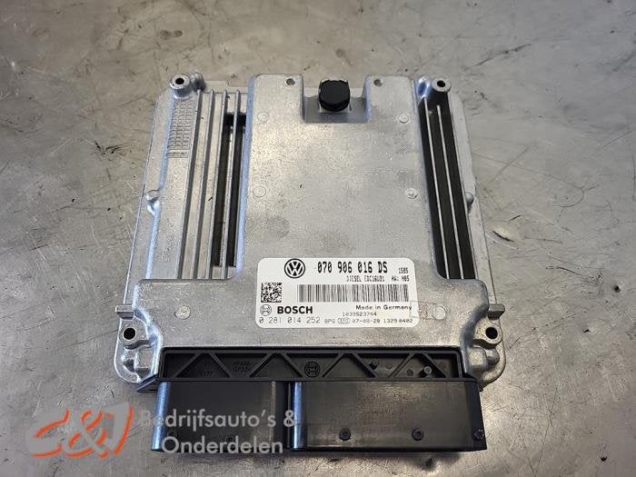 Computer Motormanagement van een Volkswagen Transporter, Gebruikt, -, Volkswagen, -
