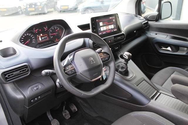Peugeot Rifter 1.2 Puretech Allure | Clima | Navi | Carplay, Voorwielaandrijving, Gebruikt, 1199 cc, Bedrijf