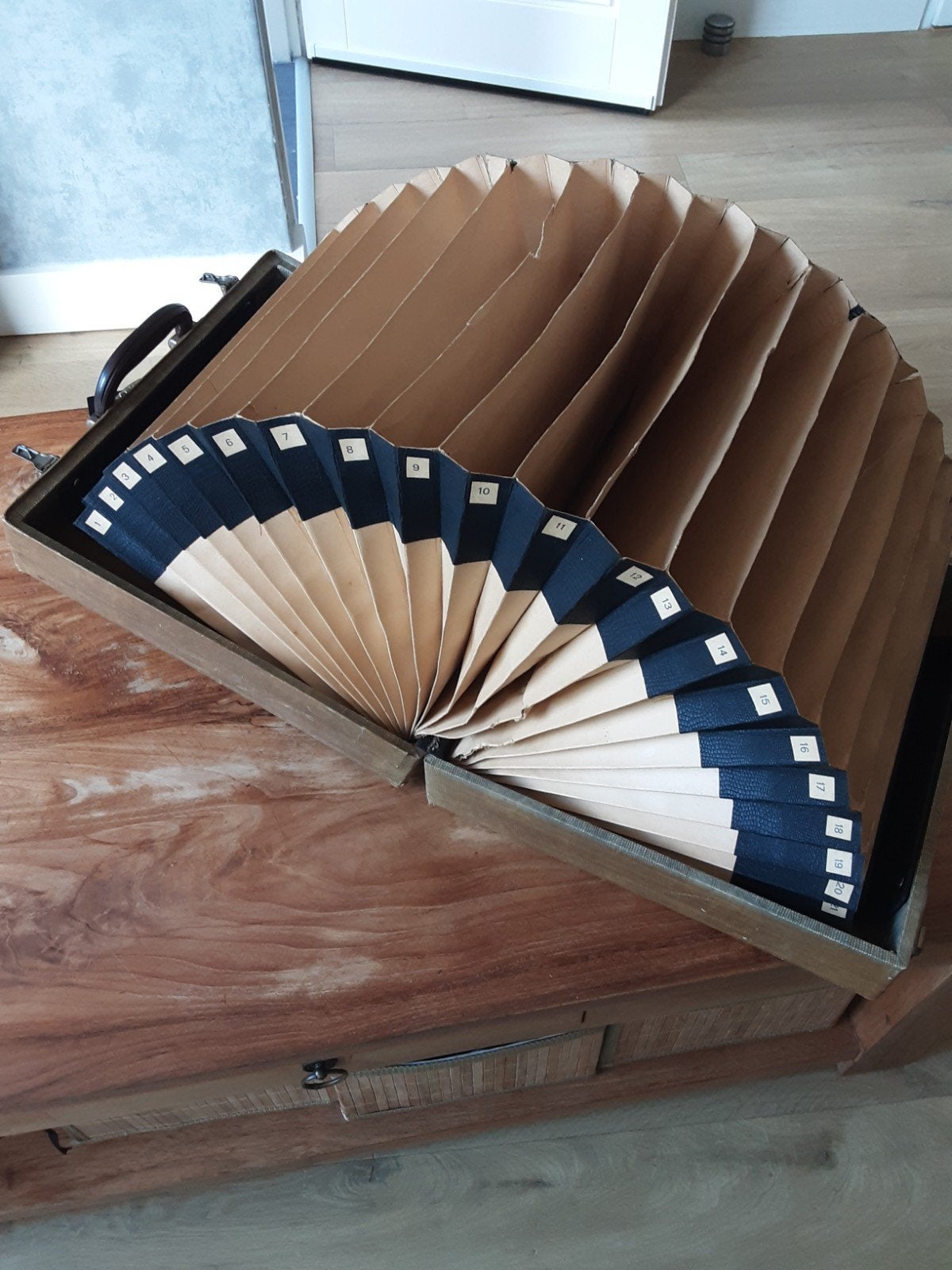 vintage platenkoffer, Ophalen of Verzenden, Huis en Inrichting