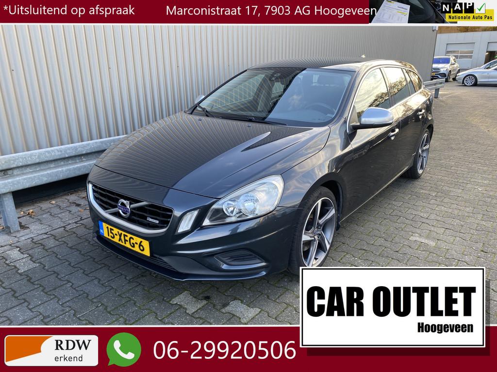 Volvo V60 1.6 T3 R-Design AUTOMAAT, Clima, Navi, CC, PDC, LM, Auto's, Stof, Gebruikt, 4 cilinders, 150 pk