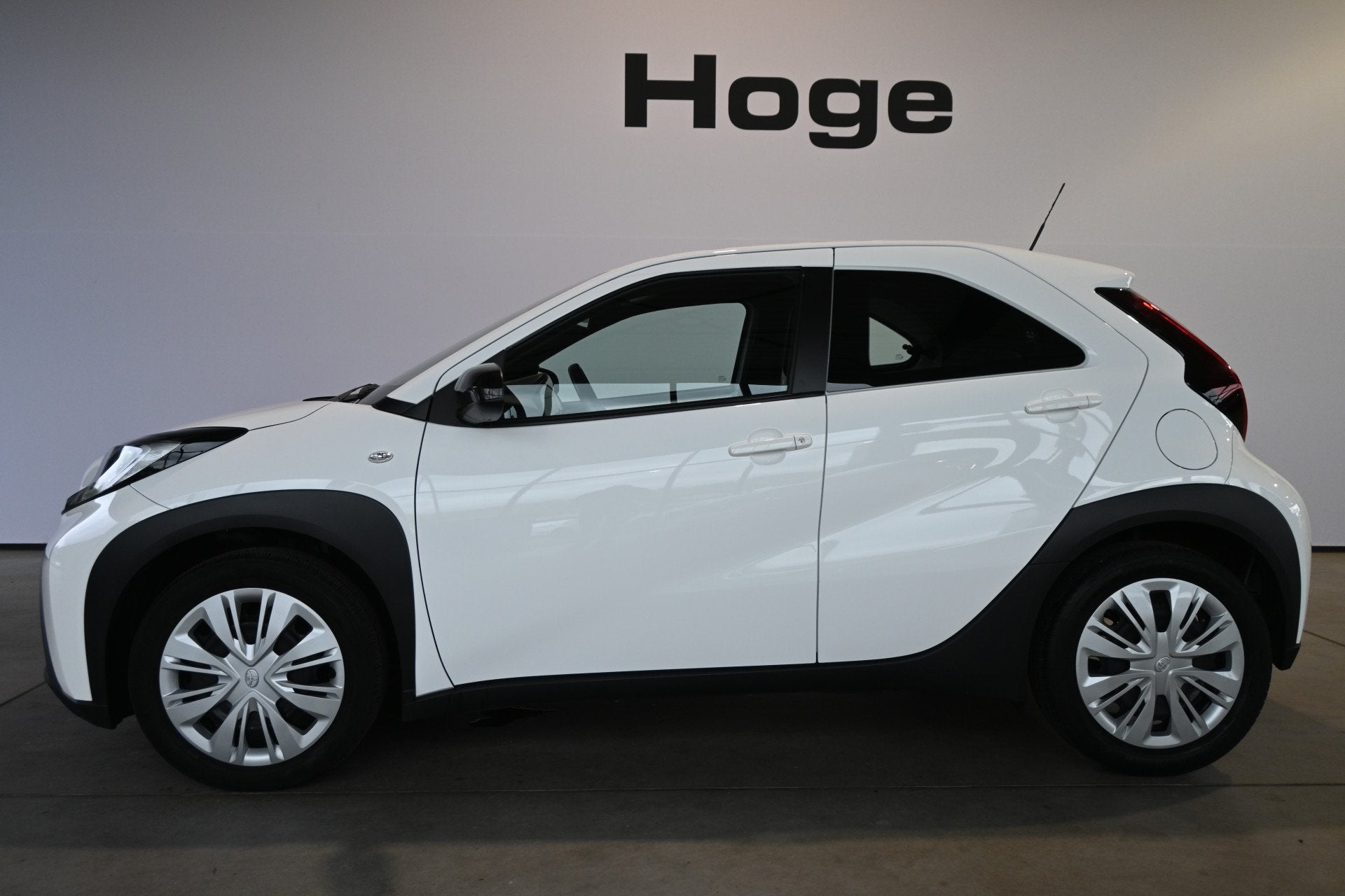 Toyota Aygo X 1.0 VVT-i MT Play Nap! Airco Adaptieve Cruise, Auto's, Stof, Gebruikt, 920 kg, Met garantie (alle)