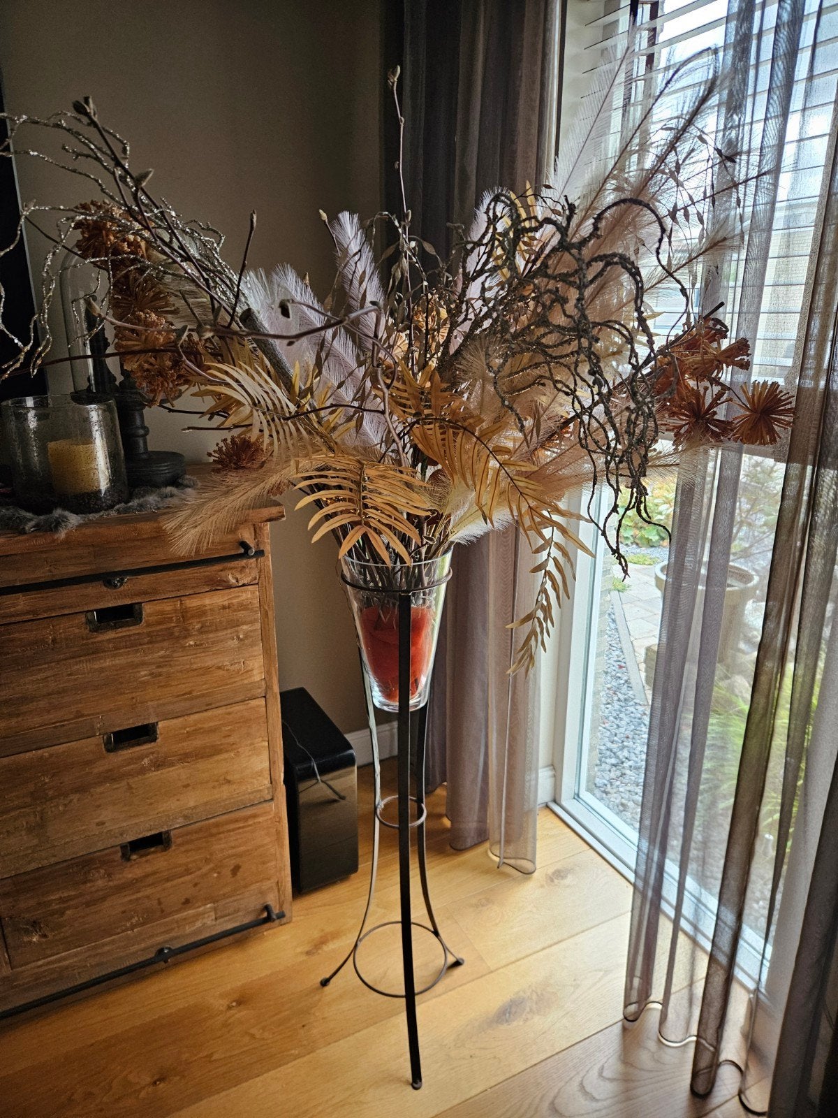 Vaas met kunsttakken, Gebruikt, Meerkleurig, Ophalen of Verzenden, Natuurlijk materiaal
