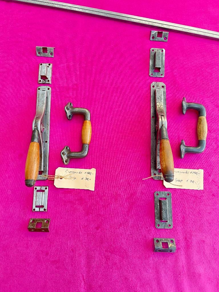 Metallco pomp espagnoletten / espagnolet houten handvat, Gebruikt, Ophalen of Verzenden, Buitendeur, Metaal