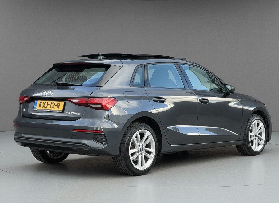 Audi A3 Sportback 40 TFSI e Edition|Pano|Carplay|Virtual|Ada, Auto's, Dealer onderhouden, Gebruikt, 4 cilinders, Plug-in hybride