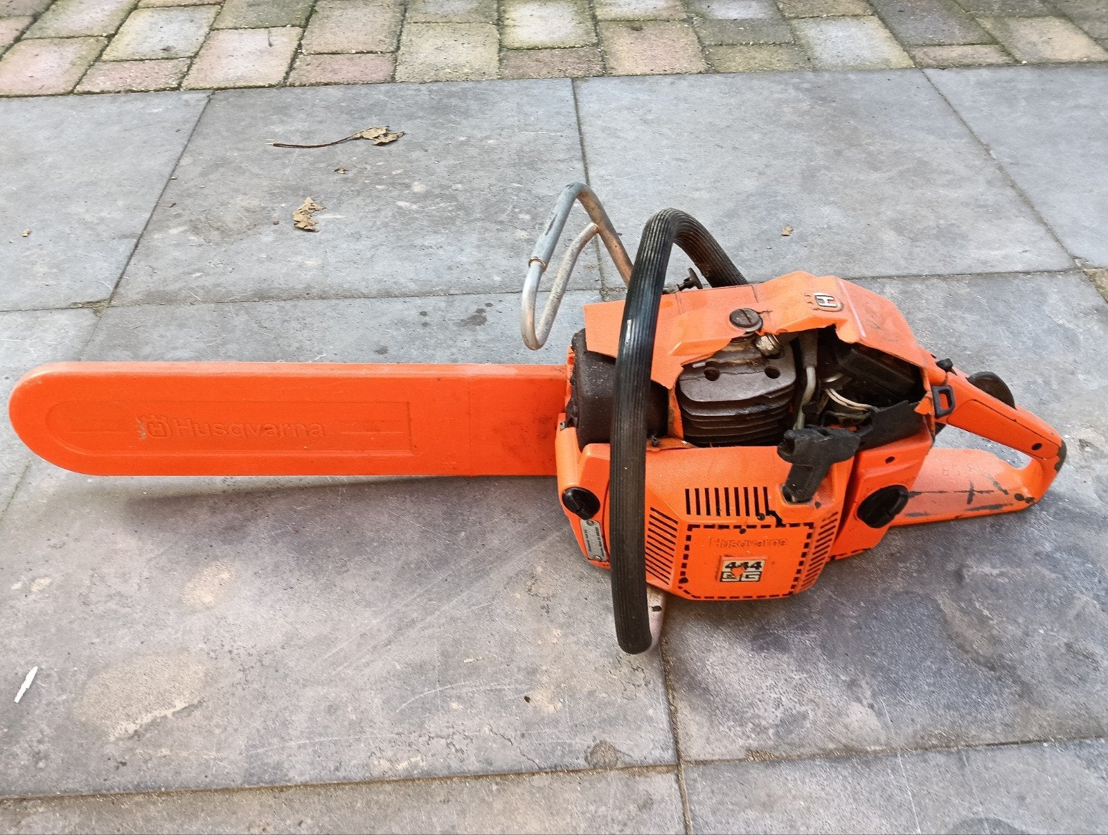 Husqvarna 444 SE kettingzaag - Krachtige motorzaag, Ophalen of Verzenden, Gebruikt, Boomzaag, Husqvarna