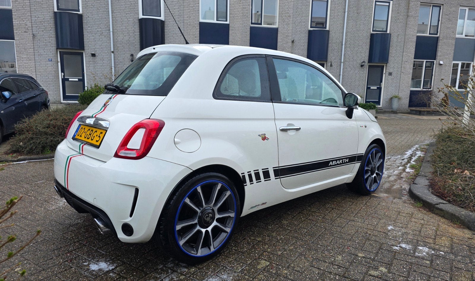 Fiat 500 1.2 8V LPG Vialle | Abarth Look | APK 07-2027, Auto's, Voorwielaandrijving, 877 kg, Stof, 1242 cc