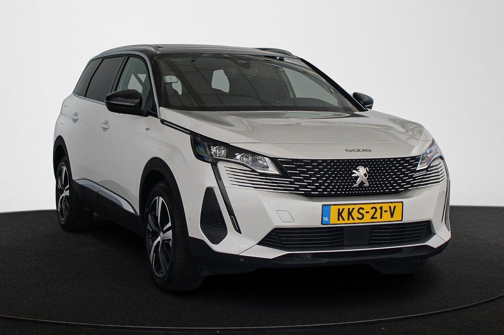 Peugeot 5008 1.2 Hybrid 136 GT 7p. Panoramadak Stoelverwarmi, Auto's, Peugeot, 145 pk, Gebruikt, 1199 cc, Wit