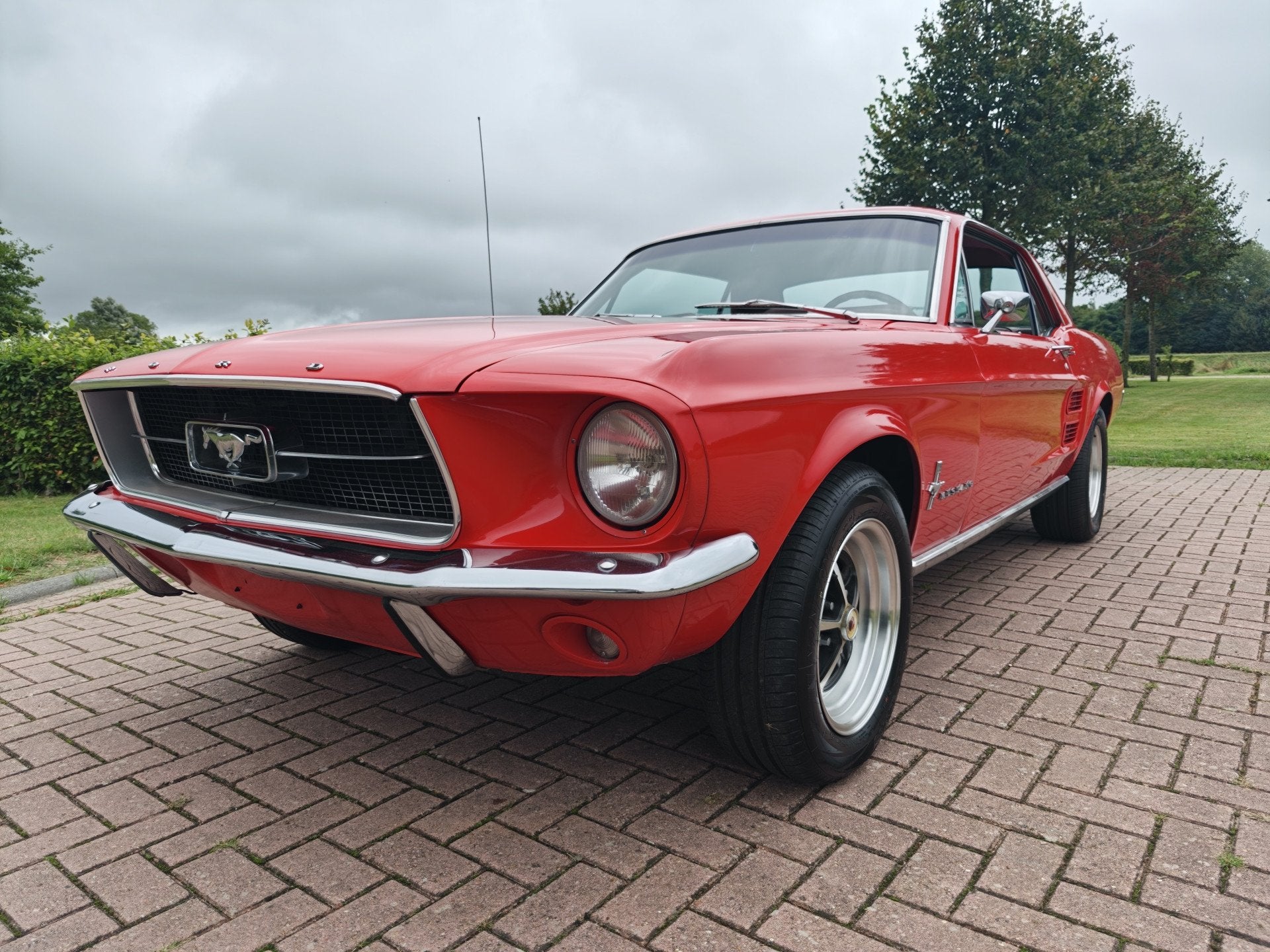 Ford Mustang HARDTOP 289 V8 COUPE A CODE! (bj 1967), Auto's, Automaat, 5000 cc, Zwart, Origineel Nederlands