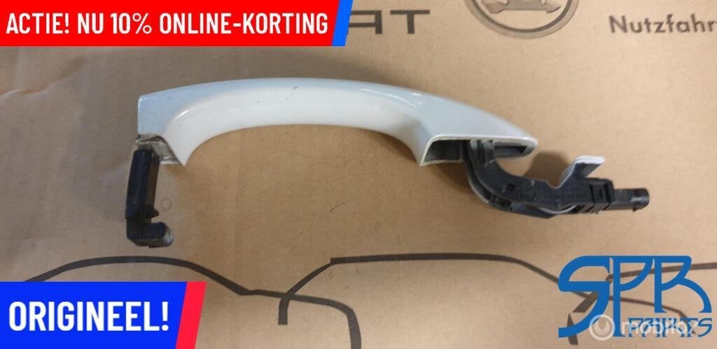 AUDI A5 A4 B8 Q3 8U DEURGREEP Portiergreep LINKS 8T0837205A, Audi, Gebruikt