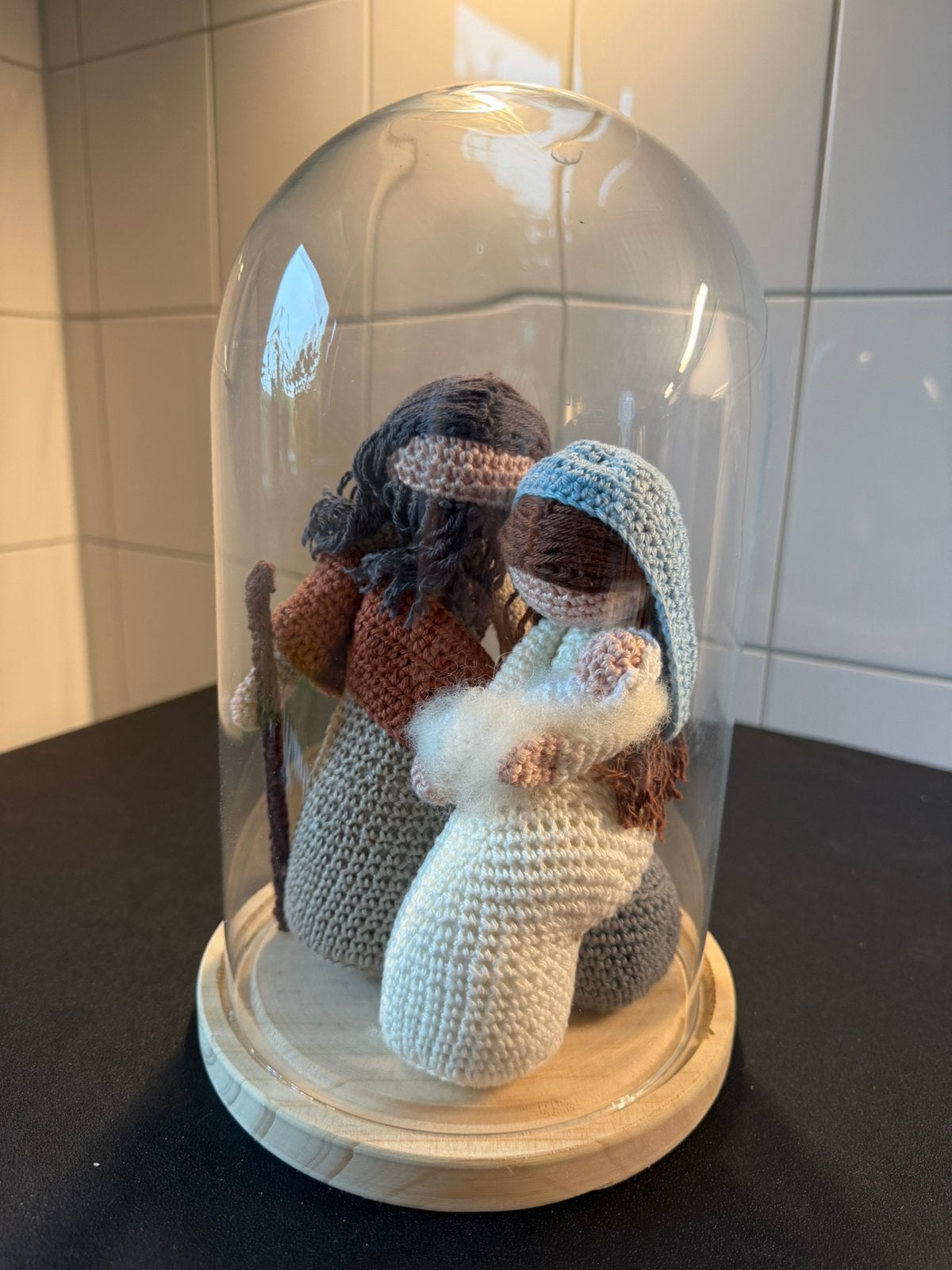 Jozef Maria en Jezus in een stolp ( handgemaakt ), Ophalen of Verzenden, Nieuw