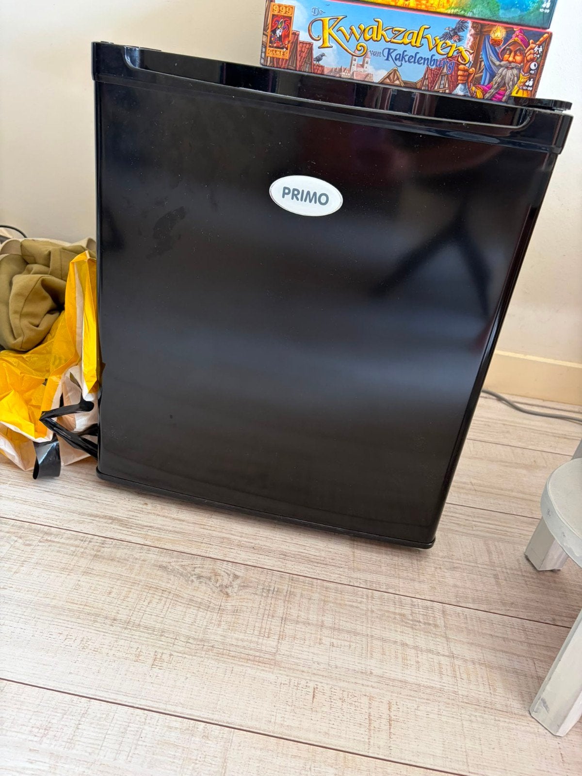 Compacte Primo vriezer 33L - Ideaal voor kleine ruimtes, Gebruikt, Minder dan 85 cm, Minder dan 60 cm, Vrijstaand