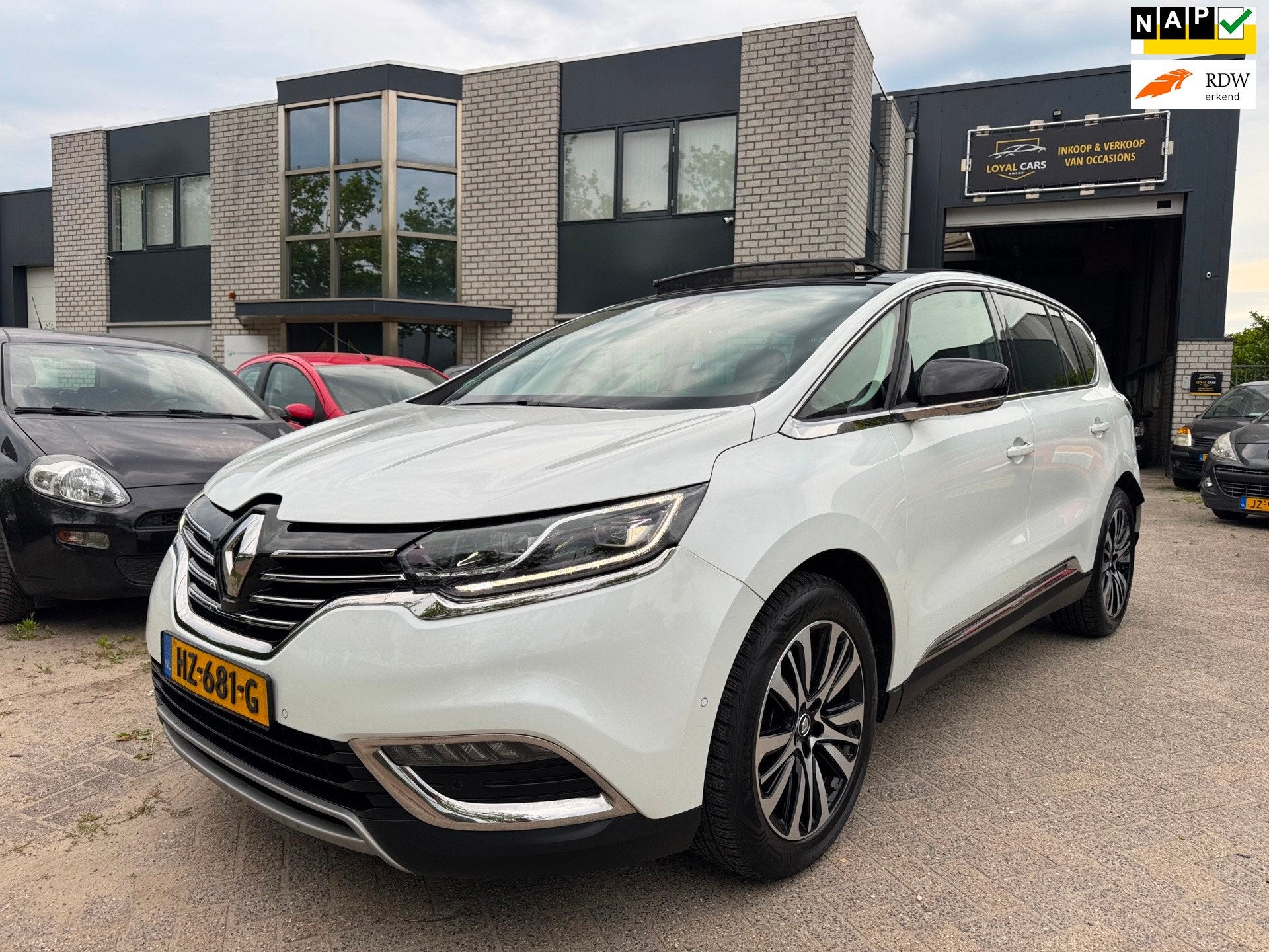 Renault Espace 1.6 dCi Dynamique 7 Pers Automaat Pano Leder, Auto's, Gebruikt, 4 cilinders, 2000 kg, Wit