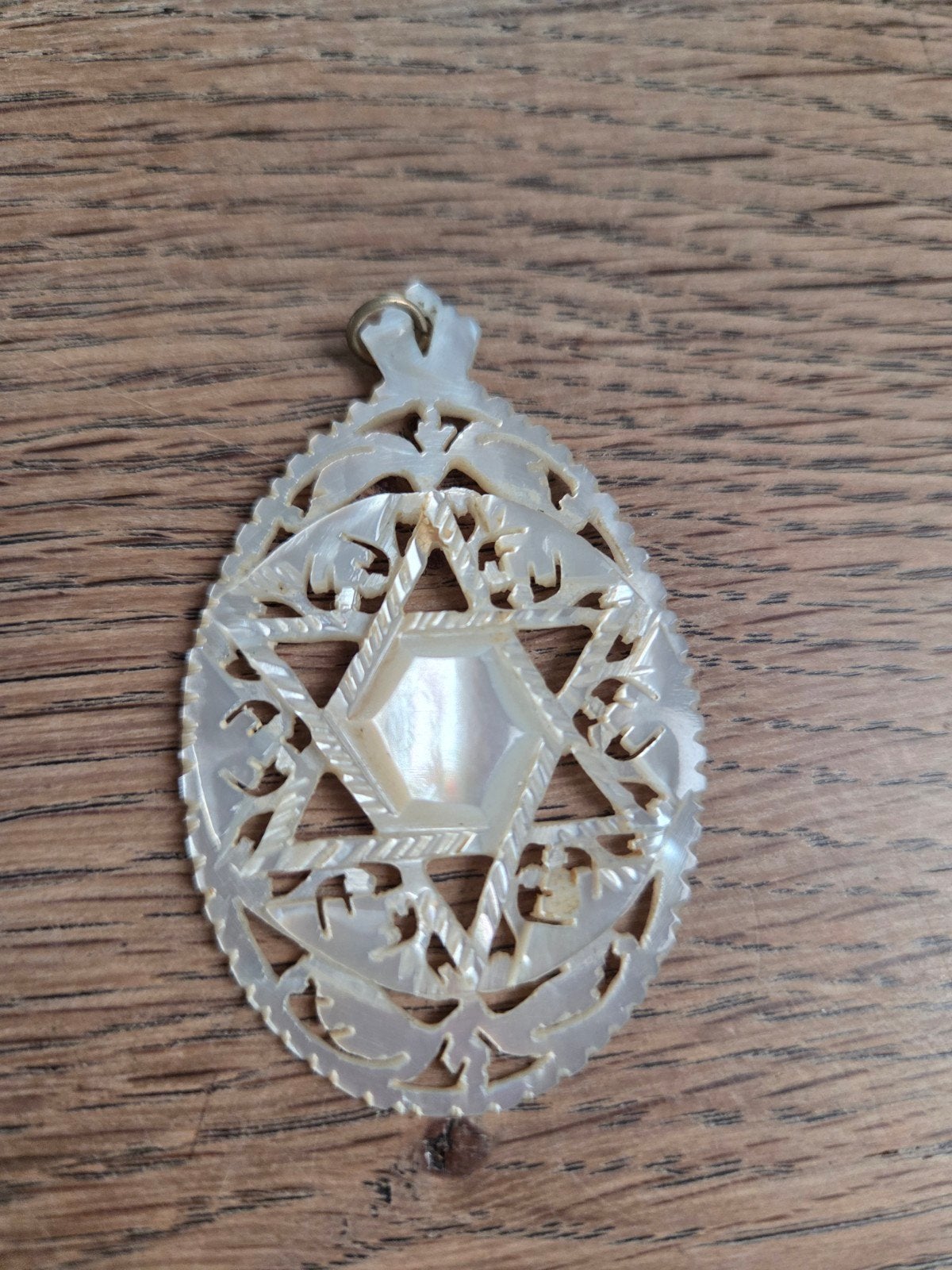 Antieke parelmoer hanger met Davidster, Ophalen of Verzenden