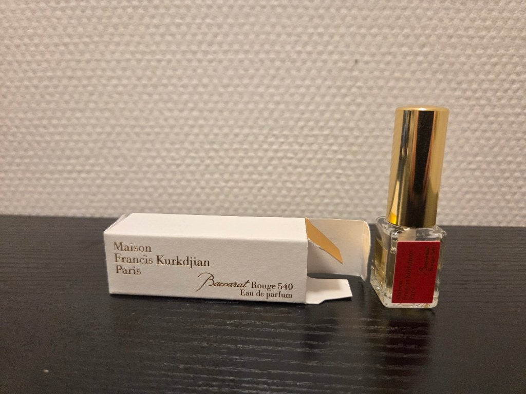 Fragrance sample bundle, Ophalen, Zo goed als nieuw