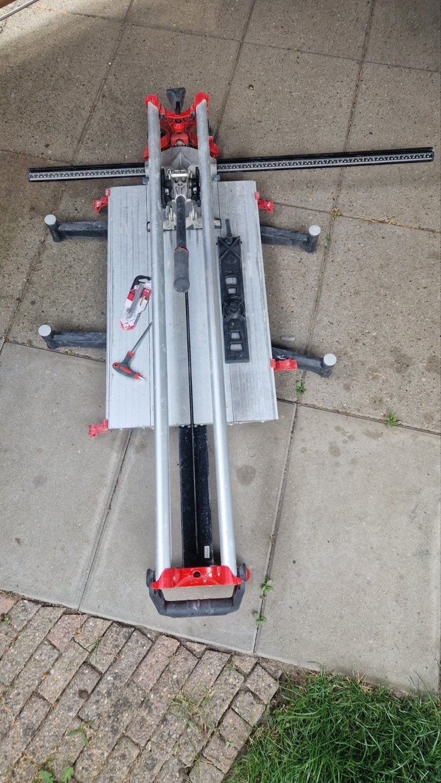 Rubi TZ-1020 Tegelsnijder met tas, Ophalen, Gebruikt, Snijgereedschap, Rubi
