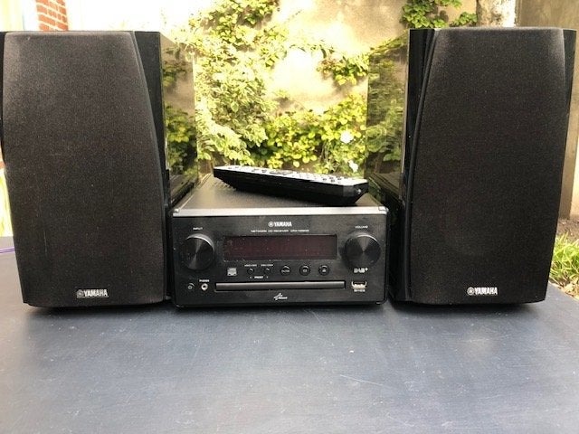 complete stereo yamaha miniset;  Uitstekend Geluid, Zo goed als nieuw, Microset, Cd-speler, Ophalen
