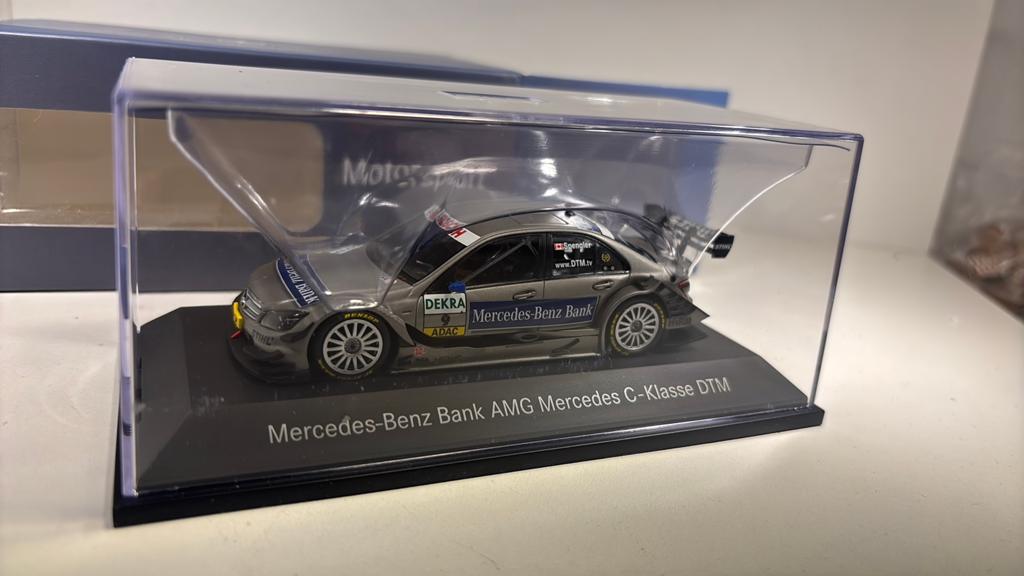 Mercedes benz c klasse bank #9 minichamps 1.43, Auto, Ophalen of Verzenden, MiniChamps, A