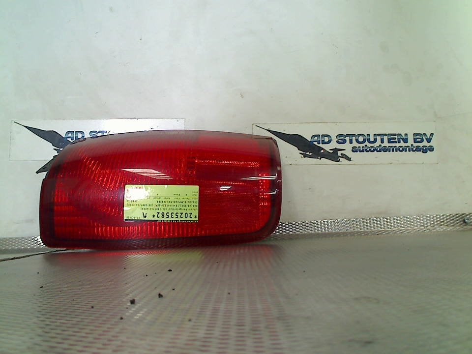 Achterlicht Links Lincoln Navigator 1998 f85b13b505, Gebruikt, Info@AdStouten.nl, Autodemontage Ad Stouten BV, Ringweg 1a, OOSTERLAND 4307 NK, Zeeland, , Nederland