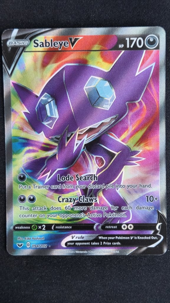 Sableye V (SSH 194/202) Pokémon kaart, Ophalen of Verzenden, Zo goed als nieuw, Losse kaart