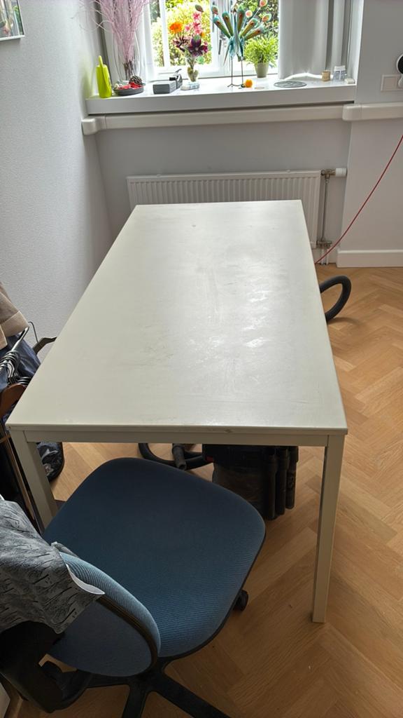 Gratis tafel, Huis en Inrichting, Tafels | Eettafels, Ophalen, Kunststof, Gebruikt, 50 tot 100 cm