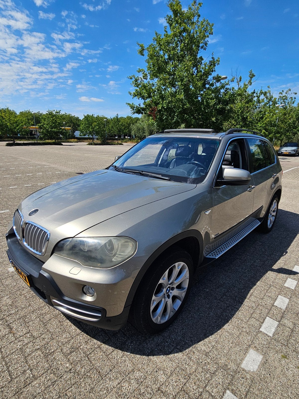 BMW X5 4.8 I AUT 2007 Bruin, Automaat, Bruin, 138 €/maand, 4799 cc