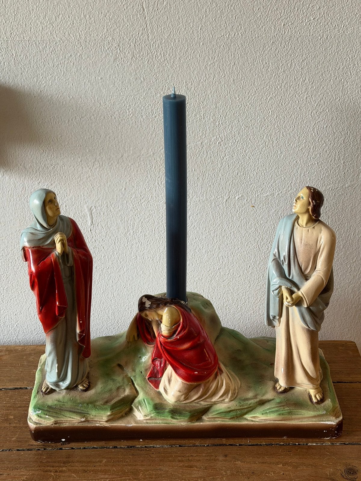 Vintage religieus beeld met kaarsenhouder, Antiek en Kunst, Antiek | Religie, Ophalen