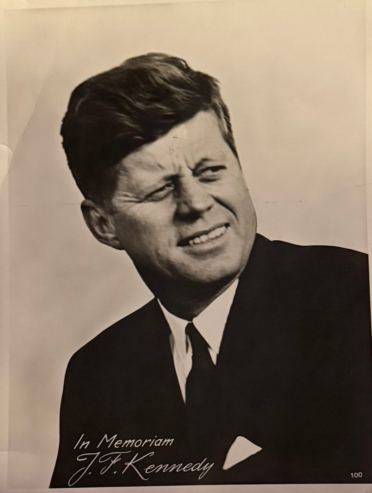 Portretfoto In Memoriam John F Kennedy, Verzamelen, Ophalen of Verzenden, 1960 tot 1980, Zo goed als nieuw, Overige onderwerpen