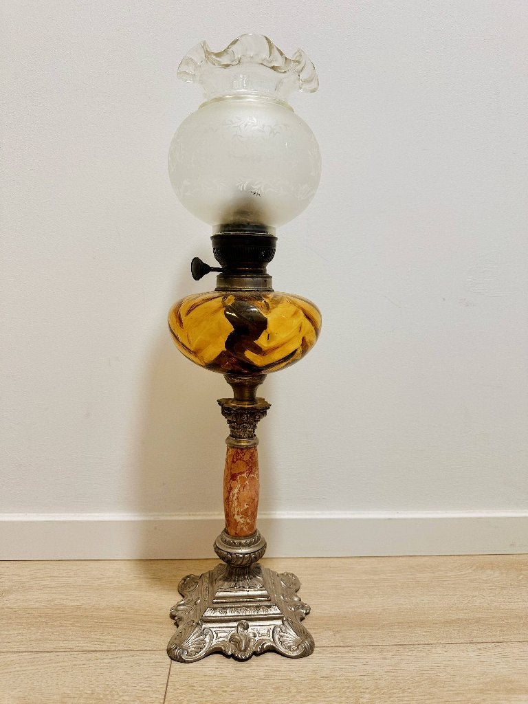 Unieke Antieke Klassieke Olielamp – Uitstekende Staat, Ophalen