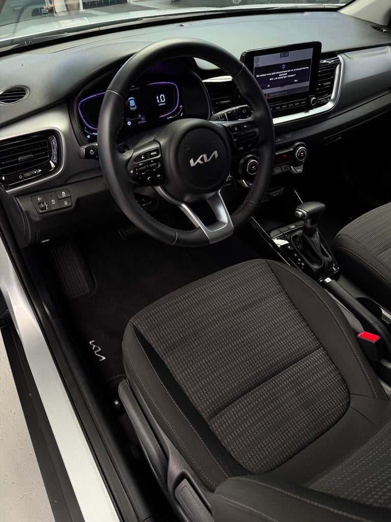 Kia Stonic 1.0 T-GDi MHEV DynamicLine Carplay Camera, 1160 kg, Zwart, Met garantie (alle), 100 pk