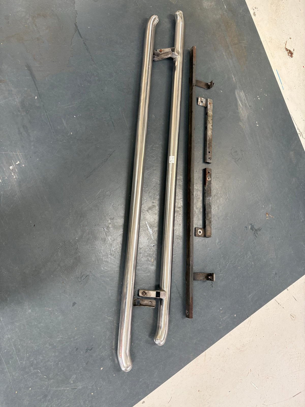 Sidebars Mercedes Citan / Renault Kangoo & montage materiaal, Ophalen of Verzenden, Gebruikt