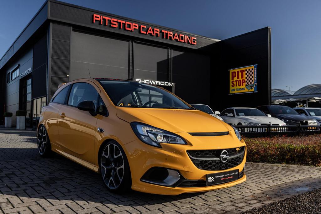Opel Corsa 1.6 Turbo OPC, 207 PK, Performance, Pano, Vollede, Auto's, 1203 kg, Gebruikt, Zwart, 4 cilinders