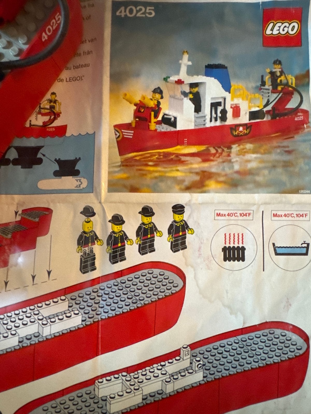 Lego 4025 Brandweerboot met minifiguren, Lego, Ophalen of Verzenden, Compleet, Complete set