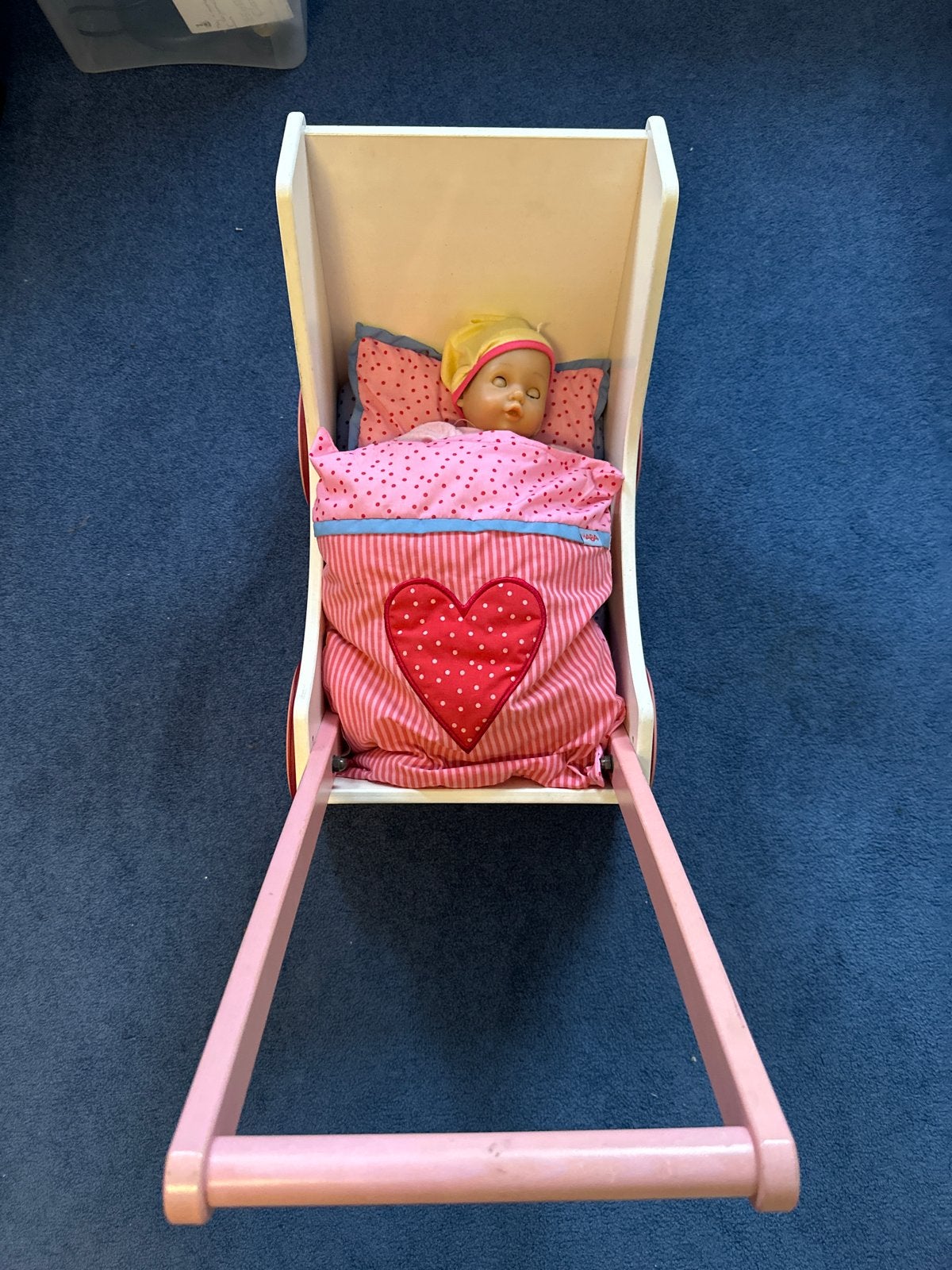 Houten poppenwagen met pop en dekentje, Ophalen, Gebruikt, Babypop