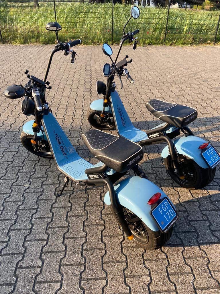2 Spyder Wheelz E-Choppers Black Edition Baby Blue te koop, Elektrisch, Zo goed als nieuw, Ophalen, Overige merken