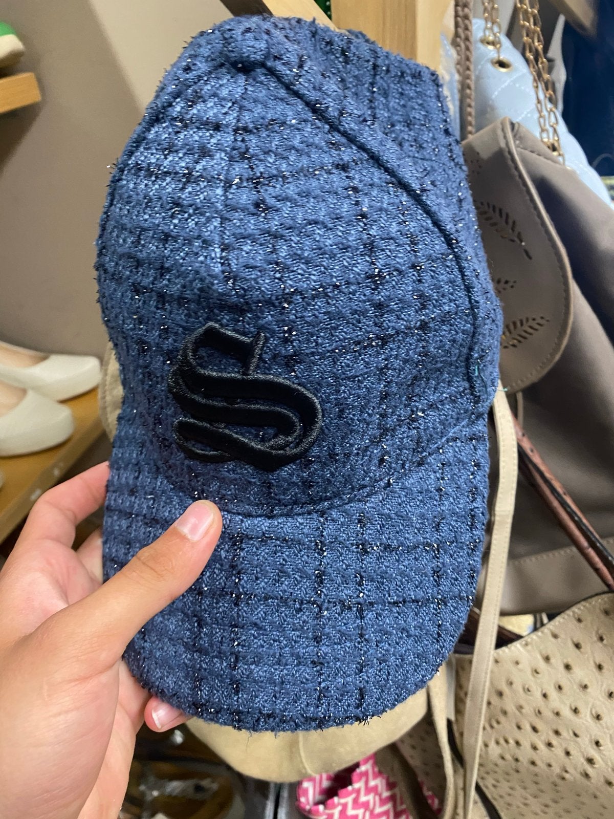 Petje van goede kwaliteit in stijlvol study blauw, Ophalen of Verzenden, Zo goed als nieuw, One size fits all, Pet