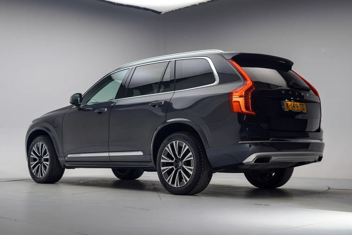 Volvo XC90 T8 Recharge AWD Inscription 6-pers [ Panorama Har, Gebruikt, 4 cilinders, Bedrijf, Automatische klimaatregeling