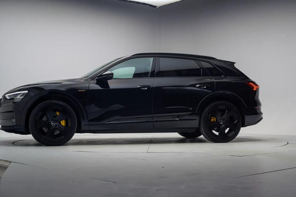 Audi e-tron 55 Quattro Business edition 95 kWh [ LED Navi St, Auto's, Audi, Automaat, 131 €/maand, 0 cilinders, Zwart