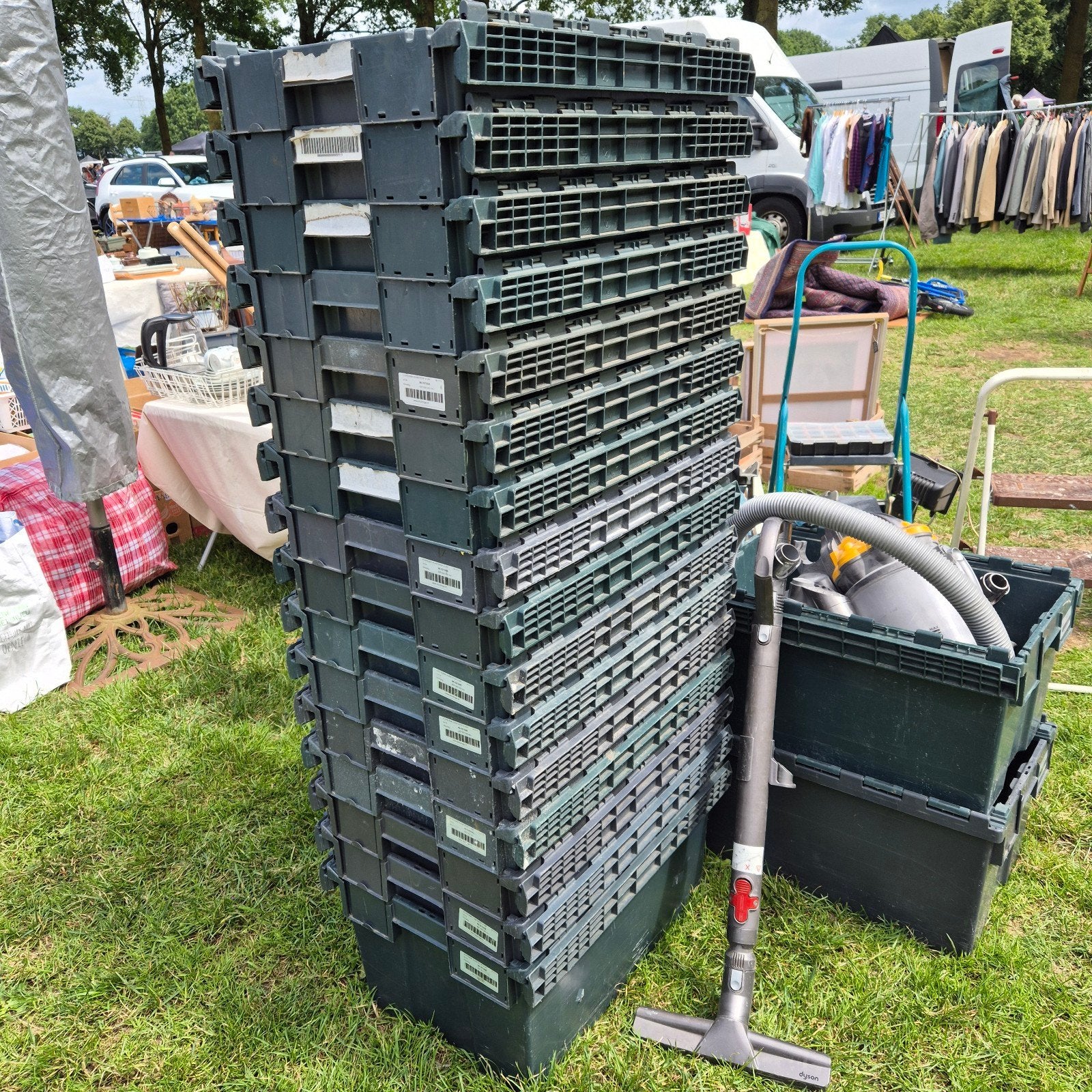 Opberg, woning ontruimen/ opslag verhuis boxen kunststof, Doe-het-zelf en Verbouw, Kratten en Dozen, Ophalen, 100 cm of meer, 60 cm of meer