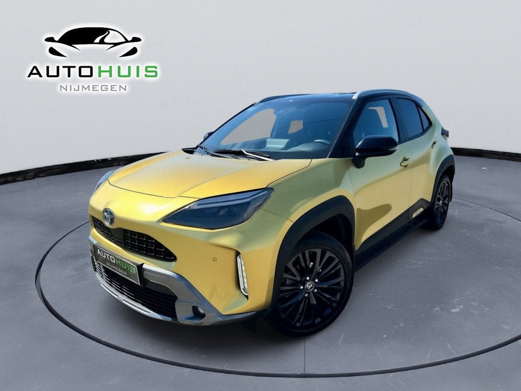 Toyota Yaris Yaris Cross 1.5 Hybrid AWD Adventure JBL Advanc, Auto's, Automaat, Metallic lak, Gebruikt, Overige kleuren