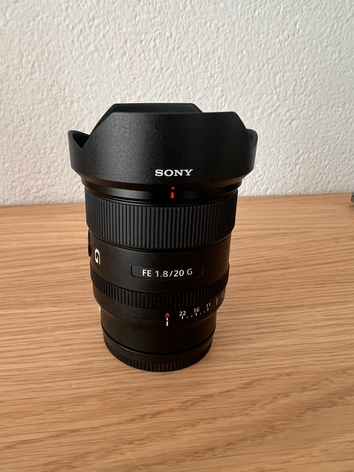 Sony FE 20mm F1.8 Als nieuw, Ophalen, Sony E-mount, Sony, Autofocus