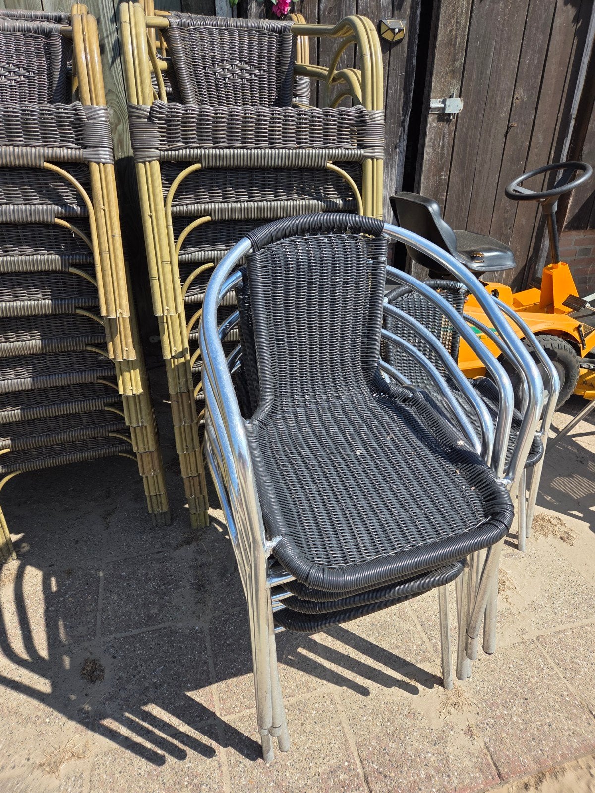 9 zwarte stoelen met aluminium frame, Ophalen, Zwart, Vijf, Zes of meer stoelen