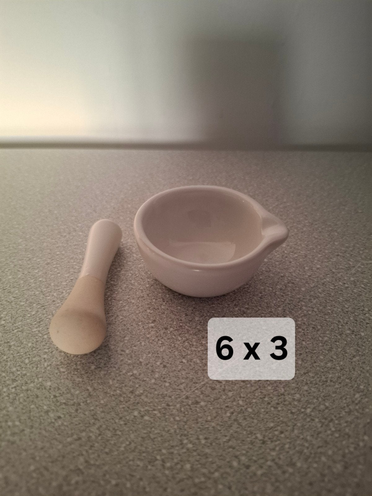 Morter en stamper van keramiek vijzel set., Ophalen of Verzenden, Steen/keramiek, Wit, Overige merken